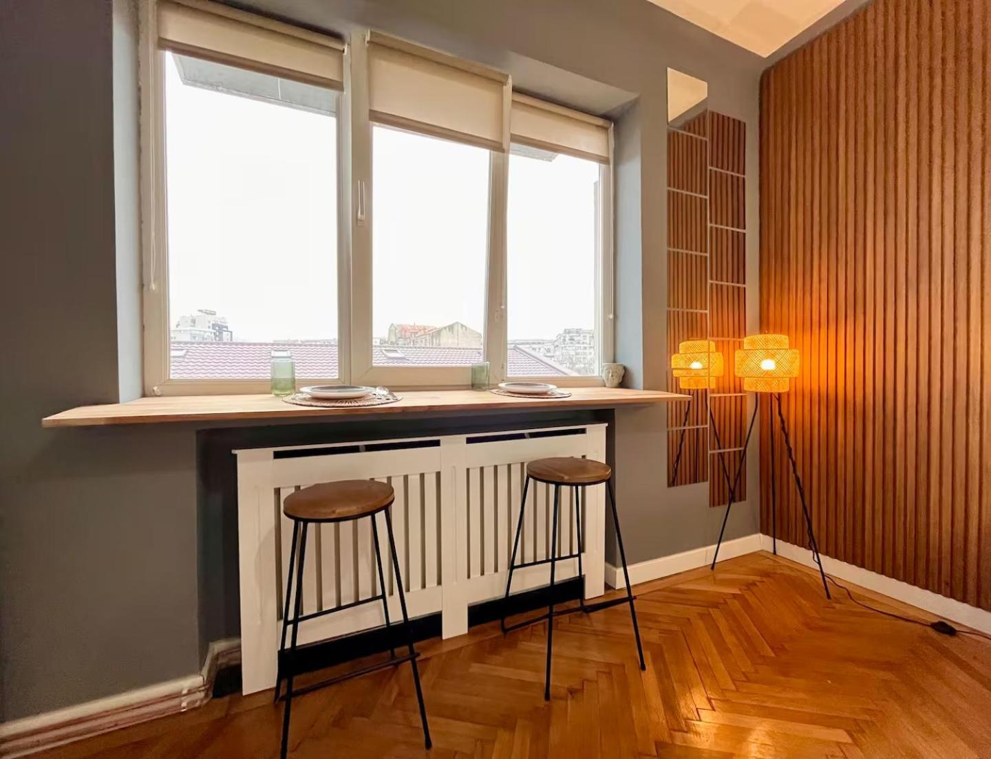 Woodie Studio With Premium Comfort By Piata Unirii Букурещ Екстериор снимка